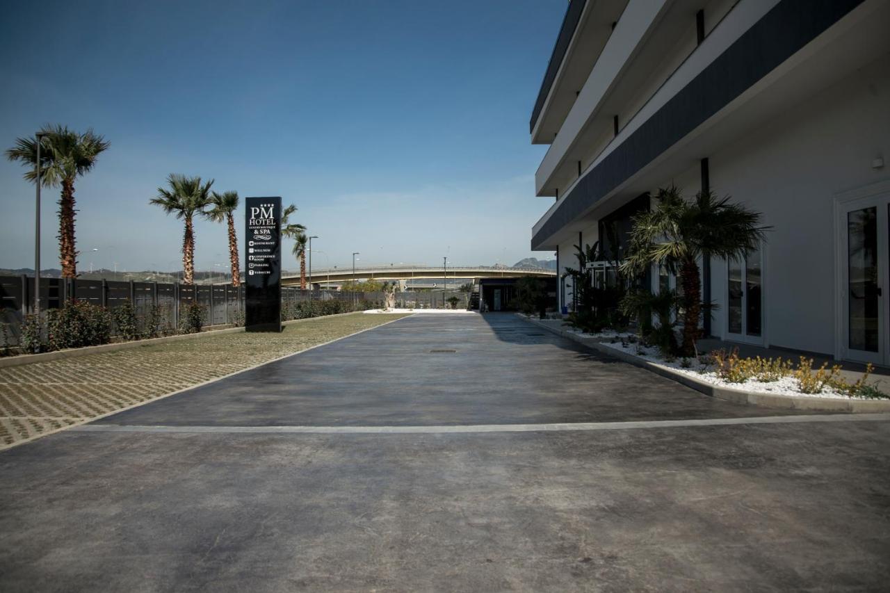 Pm Hotel Catanzaro Esterno foto