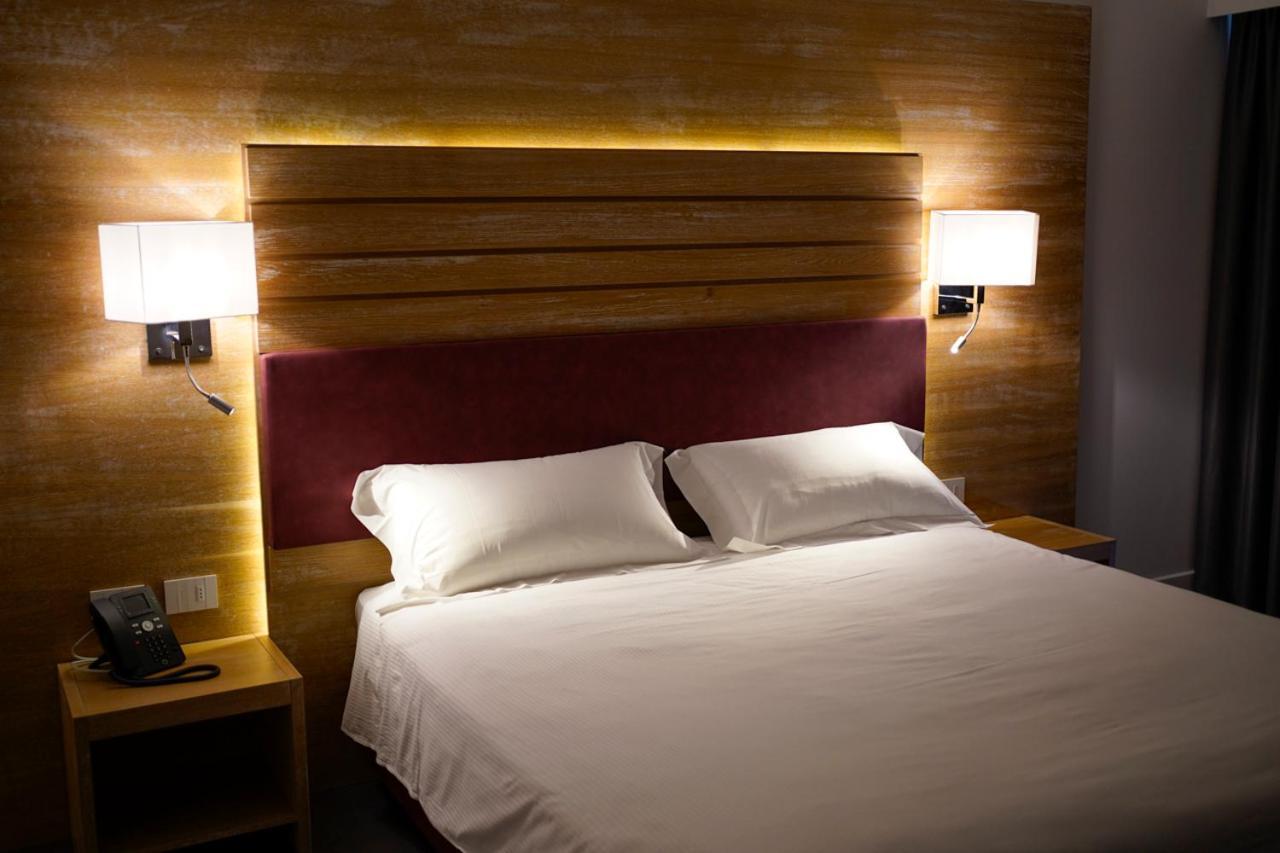 Pm Hotel Catanzaro Esterno foto