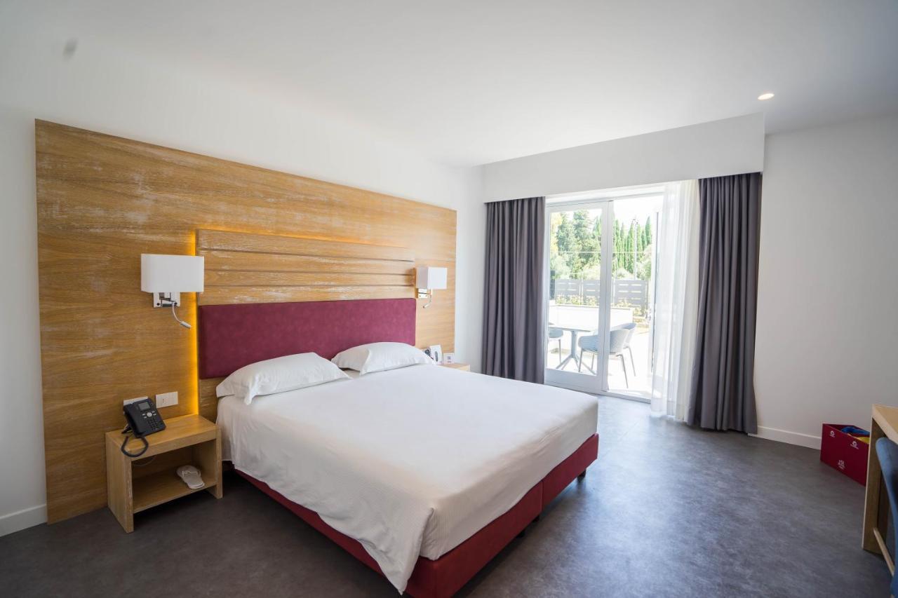 Pm Hotel Catanzaro Esterno foto