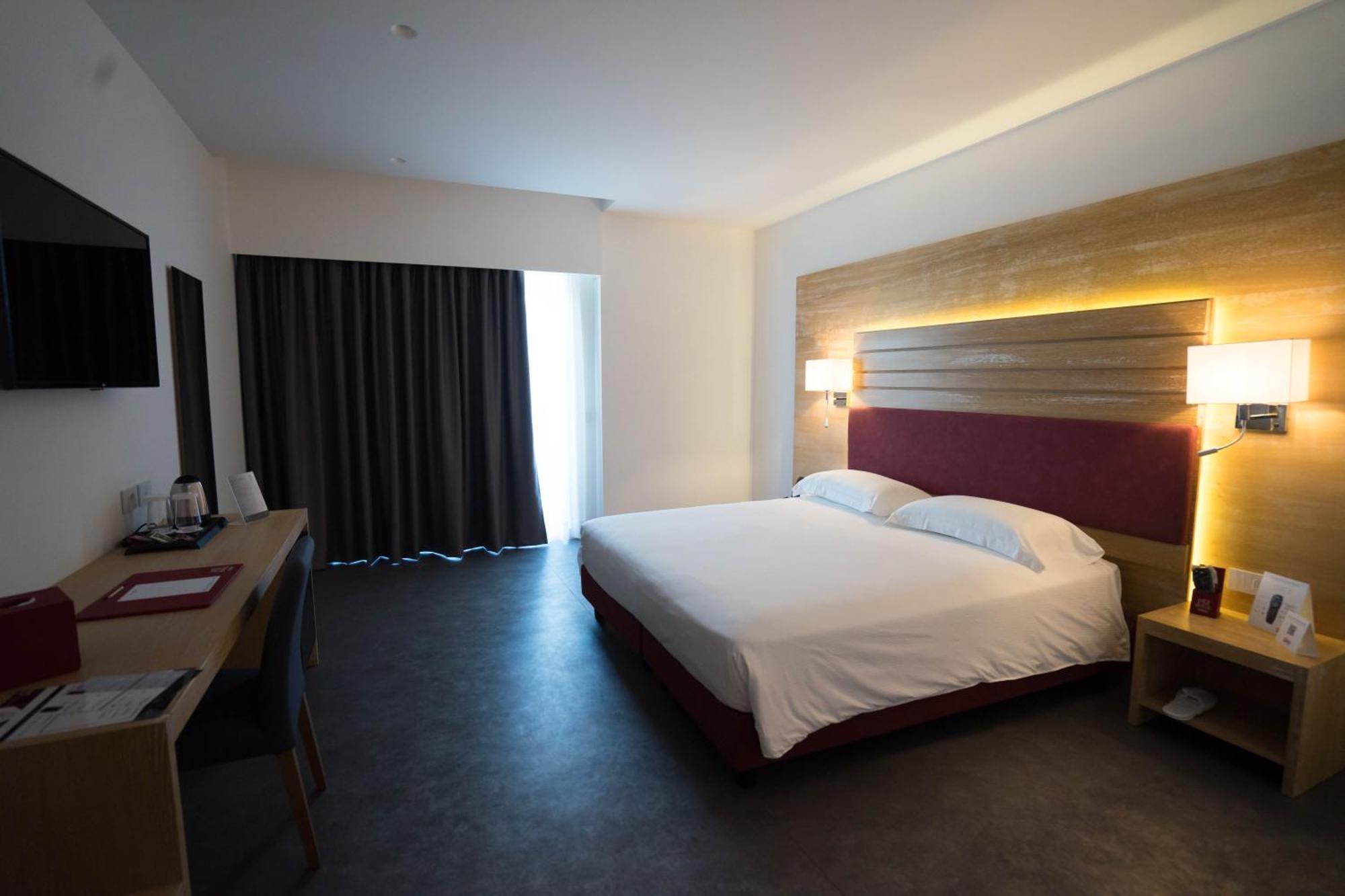 Pm Hotel Catanzaro Esterno foto