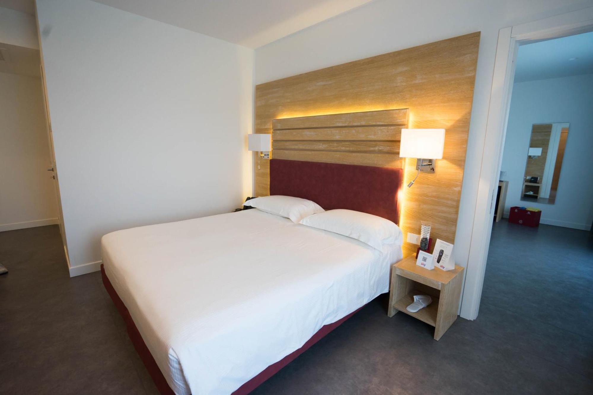 Pm Hotel Catanzaro Esterno foto